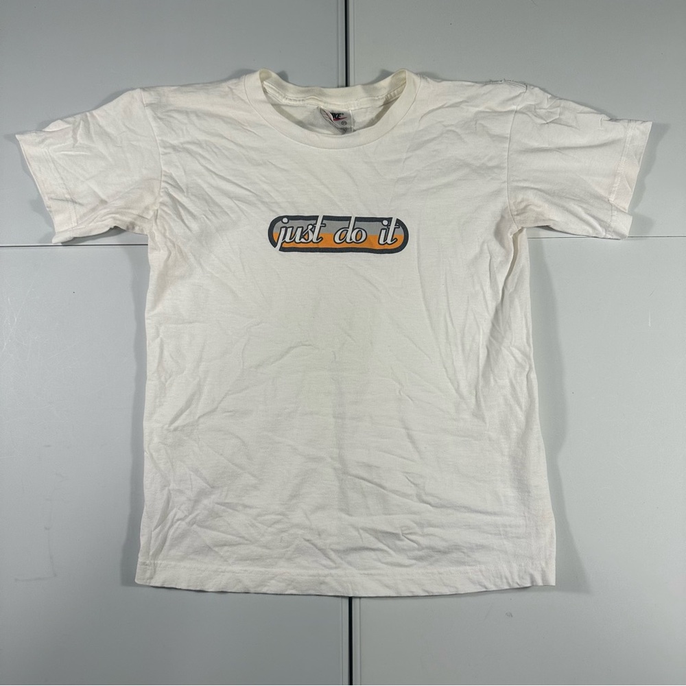 VTG 1990s white Nike just do it short sleeve shirt size medium